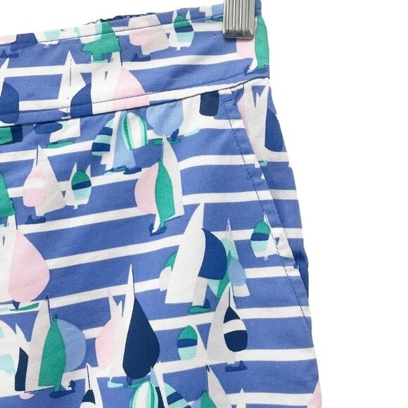 Vineyard Vines Tencel Foley Short Marlin Blue Harbor Sailing Scene Size 00 | XXS - Picture 4 of 10